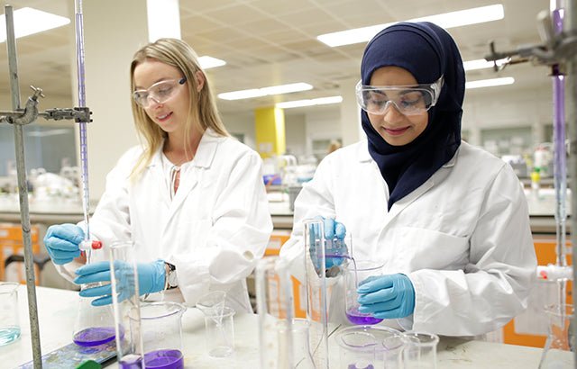 Understanding Halal Toothpaste: A Guide to Oral Care for the Discerning Consumer - Enzim Singapore