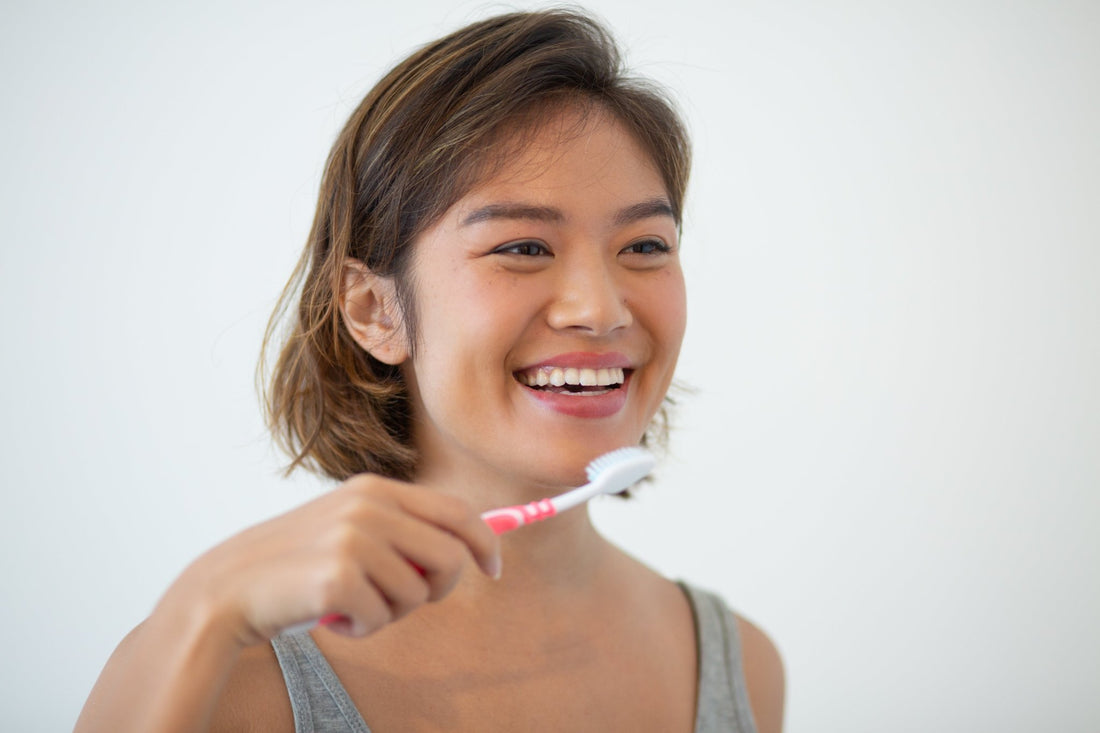 What Is Colostrum in Toothpaste? The Science of Oral Tissue Healing - Enzim Singapore